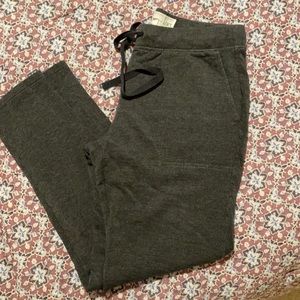 Lou & Grey Signature Softblend Sweatpants